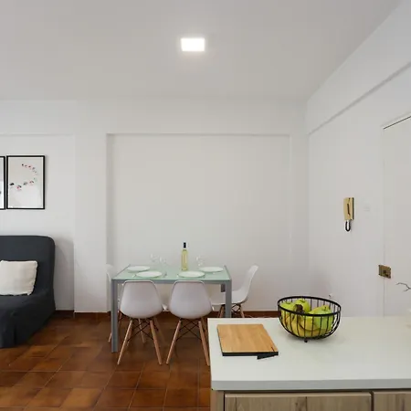 Palmove Makenzy Charming 1bed Daire