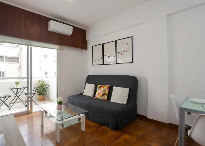 Palmove Makenzy Charming 1bed * Ларнака